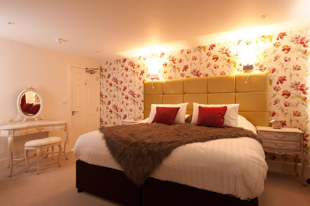 The Wychwood Inn Shipton under Wychwood Quarto foto